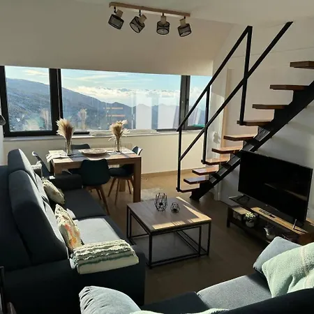 Duplex Reformado Estrella Sierra Nevada